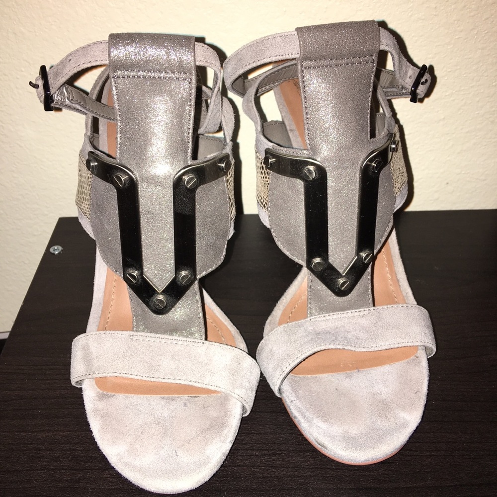 Vince Camuto heels